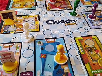 Cluedo junior - Schöner Einstieg in die Cluedo-Welt