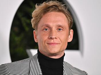 Matthias Schweigh&ouml;fer dreht demn&auml;chst wieder in Hollywood. Im n&auml;chsten "Conjuring"-Film hat er sich eine Rolle gesichert.