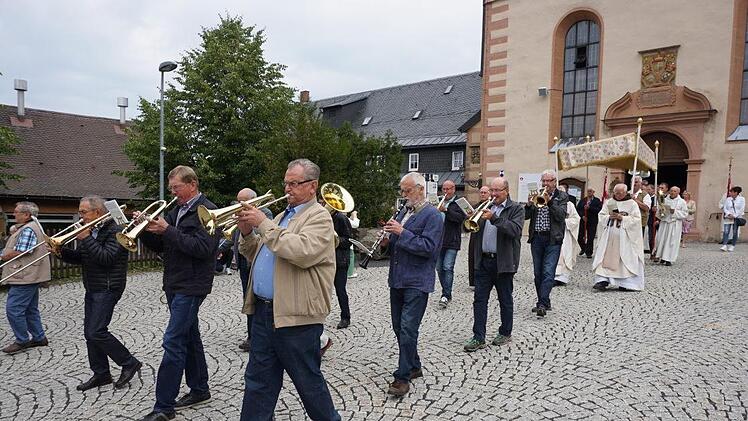 Antonius-Fest am Kreuzberg Foto: Marion Eckert