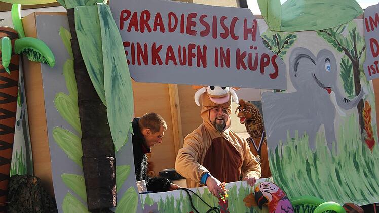 Faschingsumzug in Oberlangenstadt. Foto: Veronika Schadeck