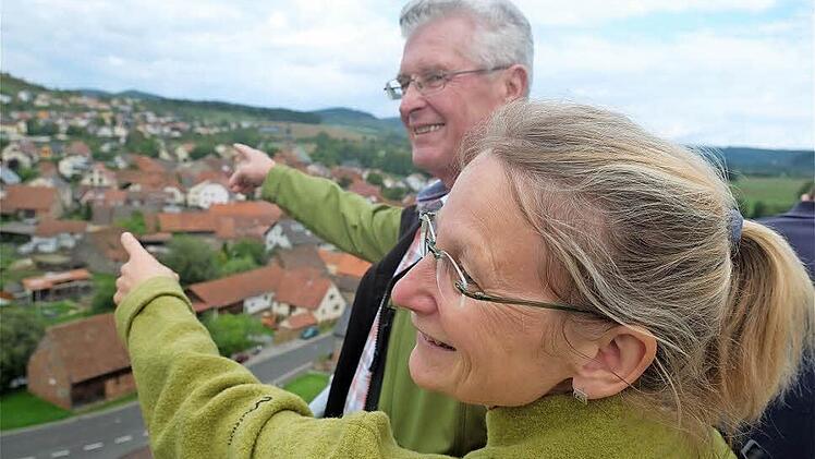 Visionen für den Ortsteil gesucht: Elisabeth Assmann blickt auf die Gemeinde Diebach Foto: Gerd Schaar