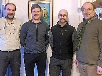 Neuwahlen des Vorstandes gab es bei der Kreisgruppe Frankenwald des Bundes Deutscher Forstleute; das Bild zeigt (von links) Bezirksvorsitzenden Dirk Wahl, Max Heindl, Armin Hanke und Landesvorsitzenden Bernd Lauterbach. Foto: BDF Bayern/Kreisgruppe Frankenwald