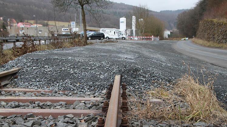 In der Nähe des Wohnmobil-Stellplatzes wurde ein Parkplatz aufgeschüttet. Foto: Ulrike Müller