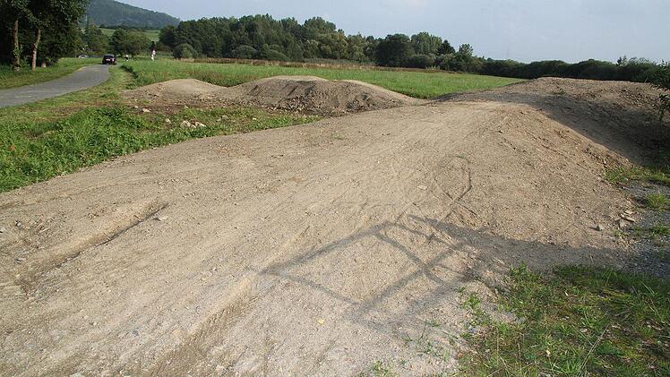 Neben der Skateranlage hat Wolfgang Heiß eine BMX-Bahn angelegt. Die Einrichtung soll einem breiten Publikum geöffnet werden