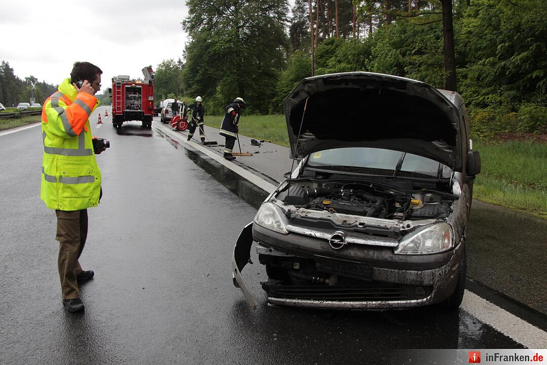 Zwei Unfälle mit sechs beteiligten Autos auf der A3