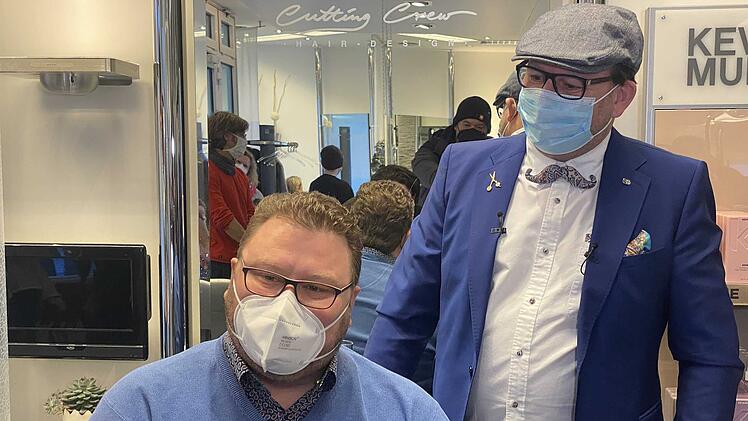 Höchstgebot 422 Euro: Bayreuther Friseur versteigert ersten Termin nach dem Lockdown