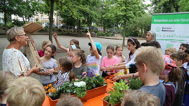 Die Kinder waren mit Eifer bei der Sache. Foto: Franz Galster