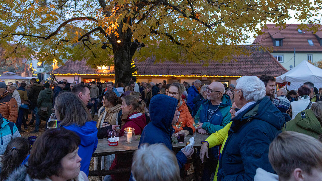 R&ouml;delsee, Traditioneller Weihnachtsmarkt rund um das Schloss