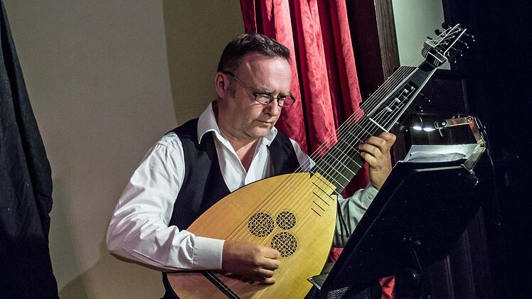 Ulrike Barz-Murauer beeindruckt das Publikum als Darstellerin in "Coburg, Deine Frauen". Foto: Jochen Berger