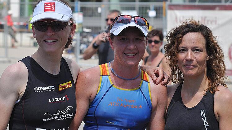 Die drei Erstplatzierten bei den Frauen: Ulrike Schwalbe (1.), Nadja Lindner (2.) und Heike Mönch (3./von links).