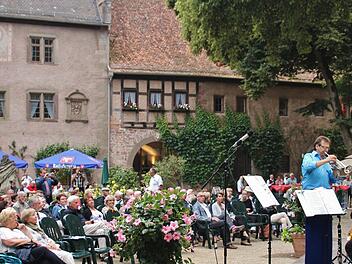 Der Aschacher Schlosshof war auch diesmal eine prächtige Konzert-Kulisse. Fotos: Werner Vogel
