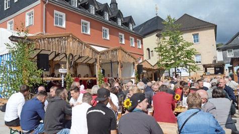 Bei den "Ruotnkernge Biertouch" l&auml;sst es sich mit Bier und anderen Schmankerl aushalten.  Foto: K.-H. Hofmann