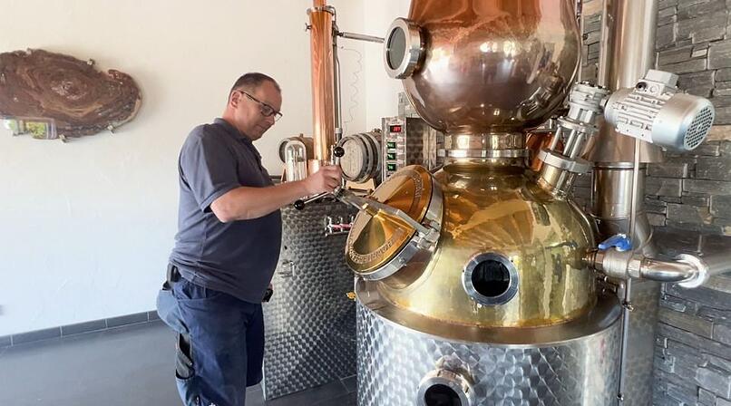 Wo Genuss entsteht: Whiskydestillerie "Blaue Maus" in Oberfranken