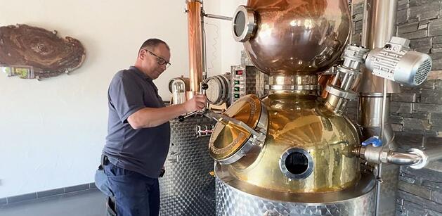 Wo Genuss entsteht: Whiskydestillerie "Blaue Maus" in Oberfranken Wo Genuss entsteht: Whiskydestillerie "Blaue Maus" in Oberfranken