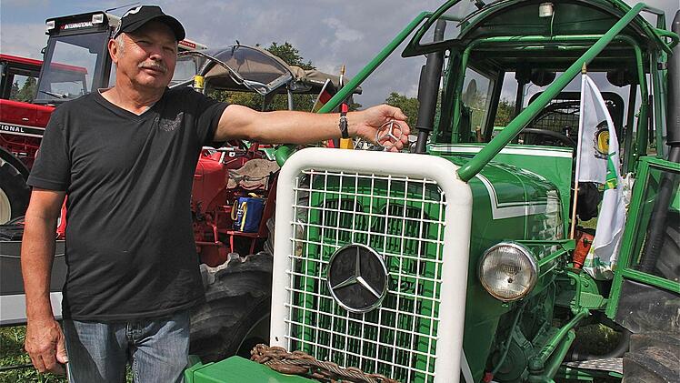 Bulldog- und Geräteschau.