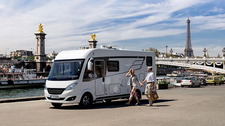 Wenn du mit dem Camper oder auch mit dem PKW im Ausland unterwegs bist, solltest du Unterschiede zur deutschen Straßenverkehrsordnung kennen.