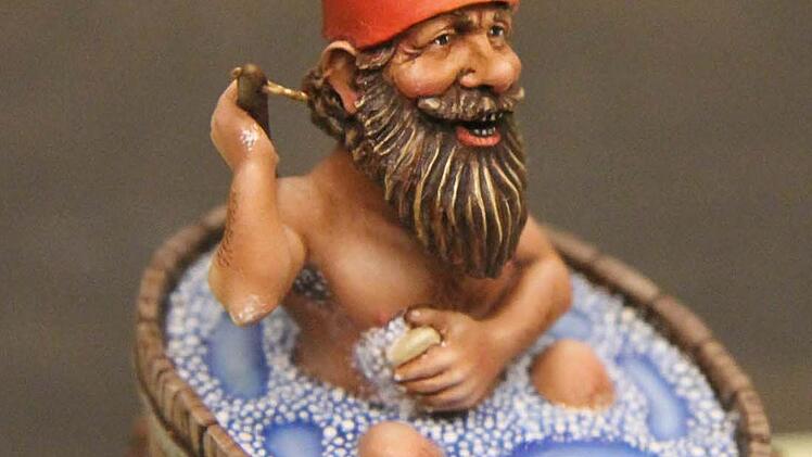 Das Bad eines Zwerges - meisterhaft bemalt. Foto: Sonja Adam