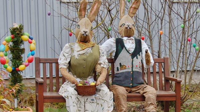 Osterbrunnen in Geroda  Foto: Sigismund von Dobschütz