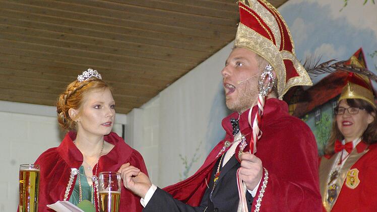 Das Prinzenpaar Johanna und Christof ist sich sicher, sie sind die einzig Wahren für Aura.