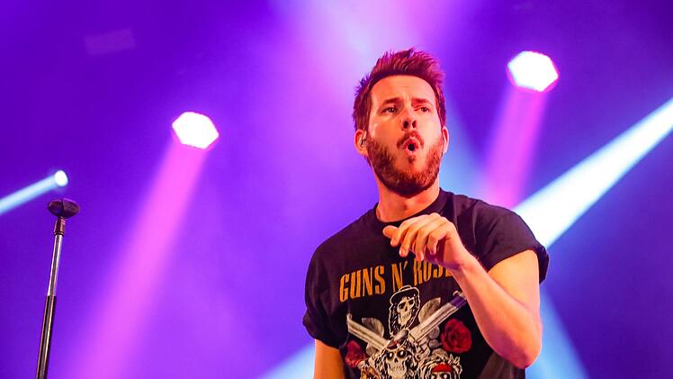 Begeisterten die rund 5000 Besucher: Revolverheld bei ihrem Open-Air-Konzert auf dem Schlossplatz. Matthias Hoch