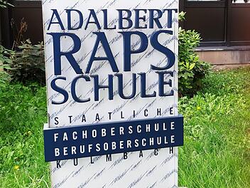 Eine 13. Klasse der Kulmbacher Fachoberschule hatte nach nur einem Schultag wieder zwei freie Tage - weil ihre Lehrerin mit dem Corona-Virus infiziert ist. Foto: Christian Schuberth