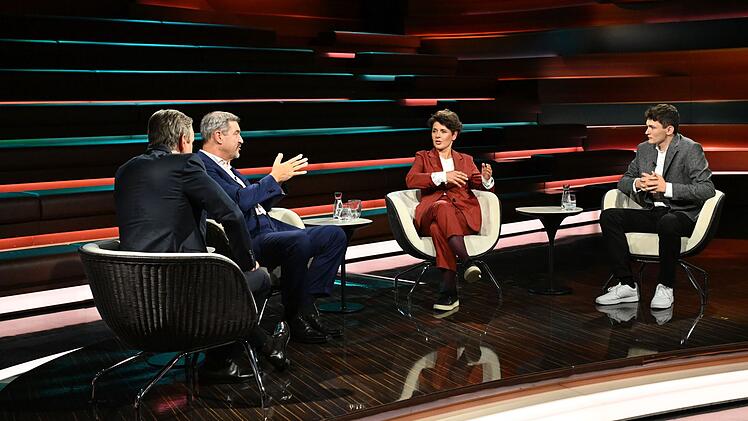 Markus Lanz (links) sprach mit seinen Gästen zum Thema Wehrpflicht.