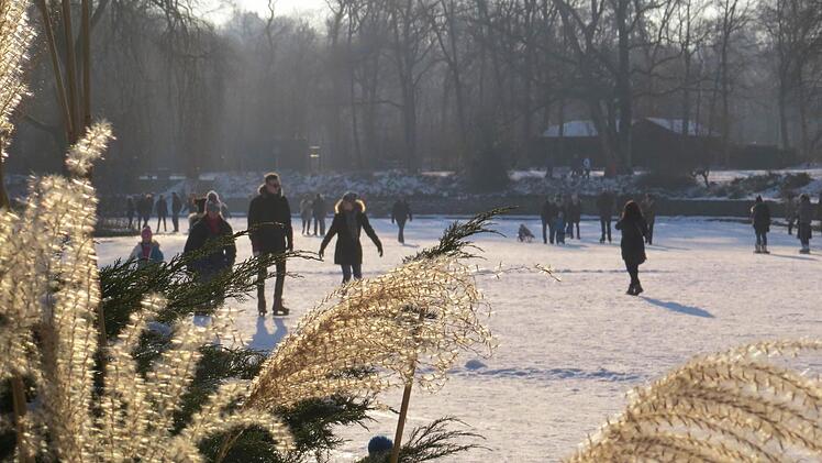 Der Bamberger Hainweiher am Wochenende. Foto: GerdMüller