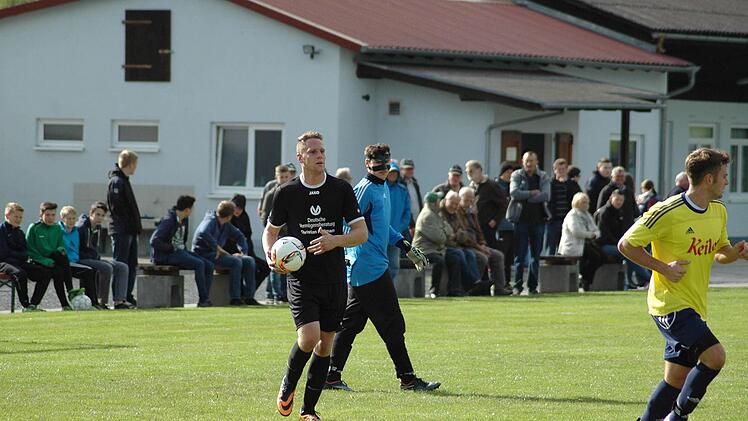 Bilder vom Spiel der Woche bei der SG Oberleicjhtersbach/Modlos gegen den TSV Stangenroth. Foto: Sebastian Schmitt