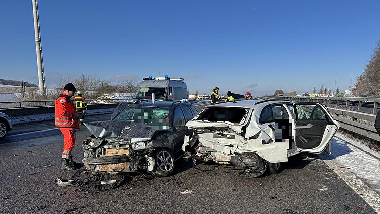 Mehrere Unf&auml;lle auf der Autobahn: Anzahl der Verletzten noch unklar