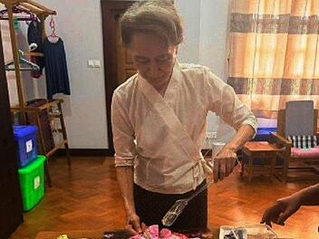 Aung San Suu Kyi