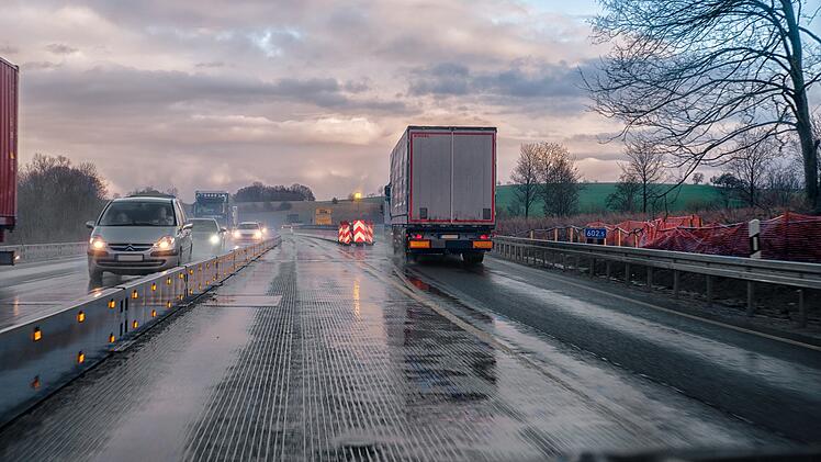 Teil der A6 Richtung Nürnberg in Kürze dreispurig - weitere Bauarbeiten im nächsten Jahr