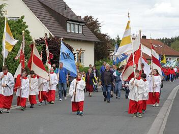 Die Teilnehmer an der Wallfahrt. Foto: Mathias Erlwein