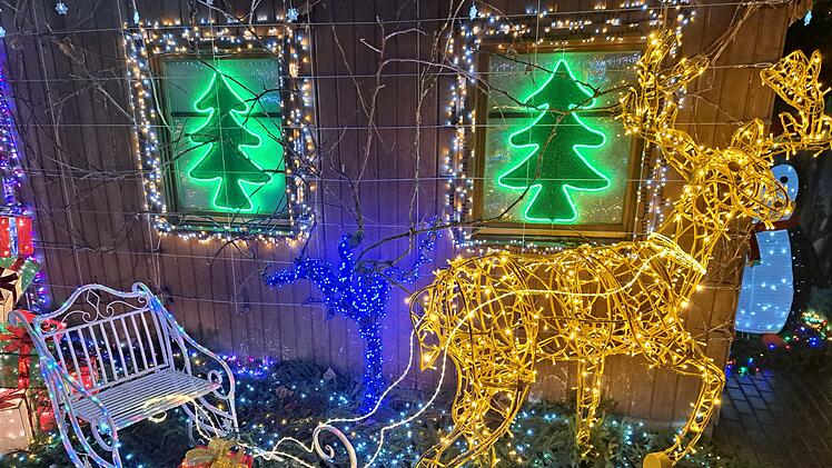 Drügendorfer Weihnachtshaus eröffnet - "unglaublich emotional"