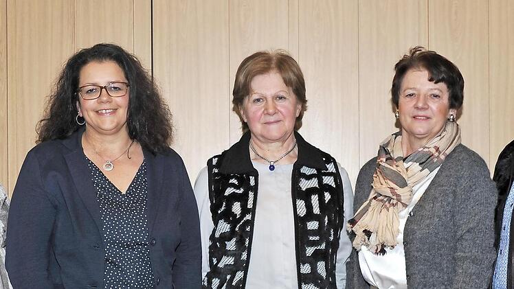 Das aktuelle Team des Frauenbunds Steinberg (von links): Christl Föhrweiser (Kassenverwaltung), Michelle Görtler, Rosemarie Eidloth, Sophie Romig (Schriftführerin) und Petra Öhring  Foto: Heike Schülein
