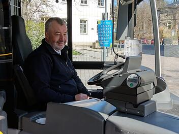 Jürgen Klüglein ist seit 28 Jahren Omnibusfahrer bei der Stadt beziehungsweise beim SÜC-Verkehrsbetrieb. ´ in Coburg.Foto: Simone Bastian