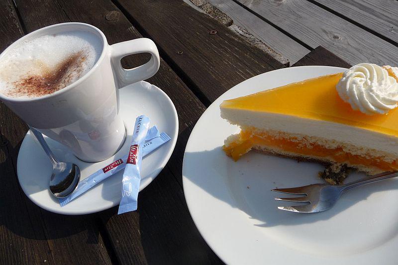 Kaffee und Kuchen