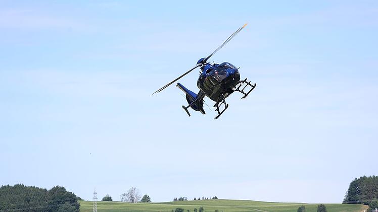 Helikopter messen Strahlungen in Bayern - Vorbereitung f&uuml;r Ernstfall