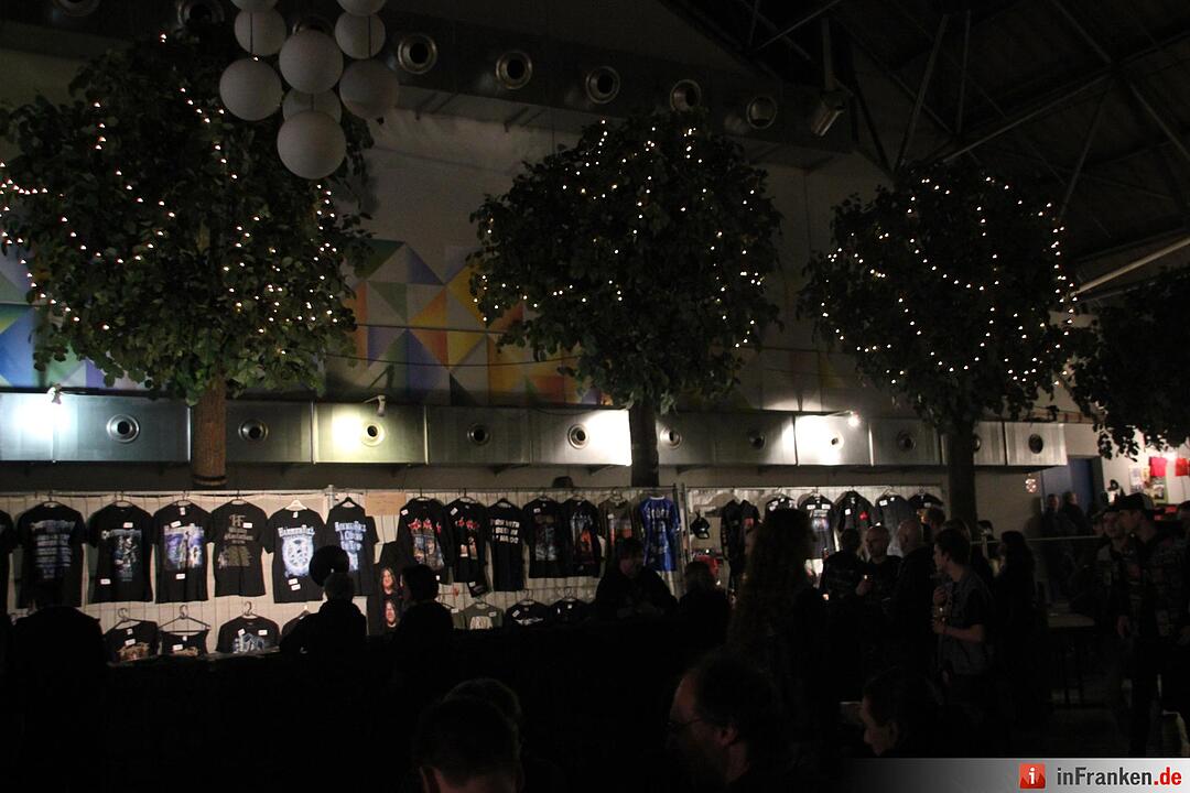 Christmas-Bash 2015 in Geiselwind: Nacht der Gegensätze