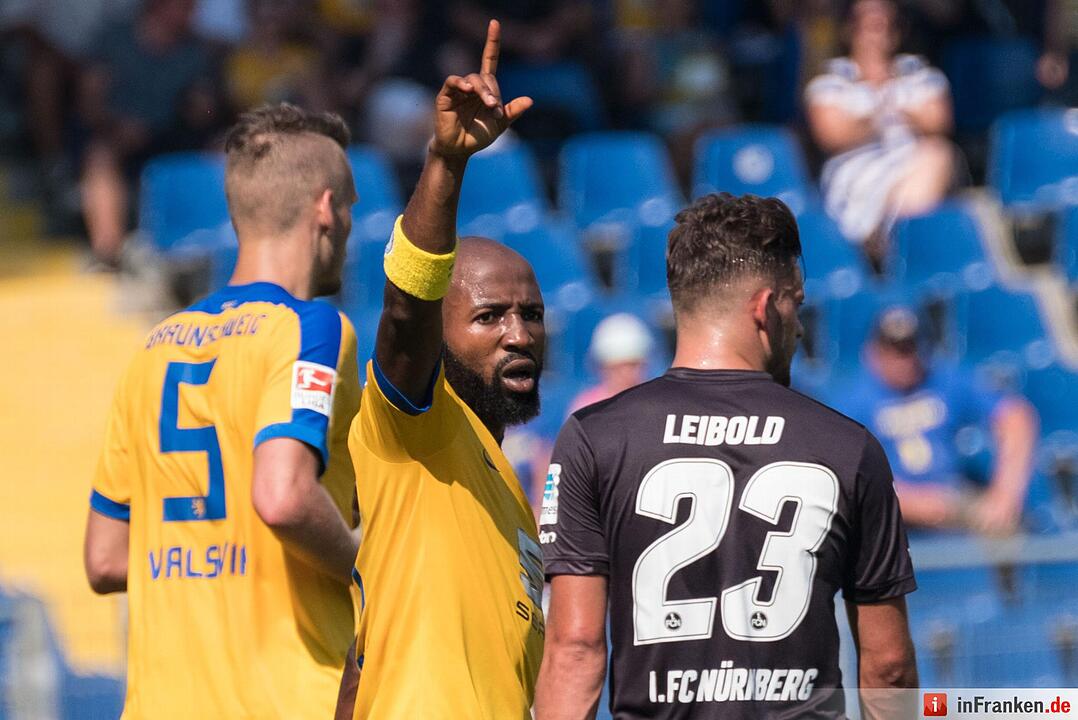 Der 1. FC Nürnberg geht mit 6:1 bei Eintracht Braunschweig unter