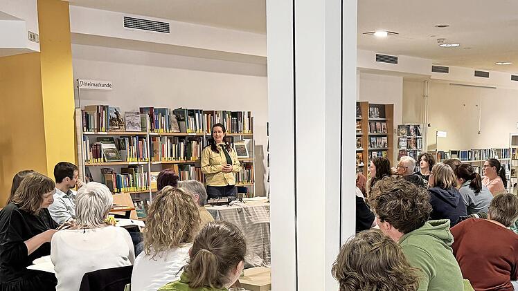 Rund 40 Hobby-Detektive versammelte die Nacht der Bibliotheken im BIZ in Ha&szlig;furt.