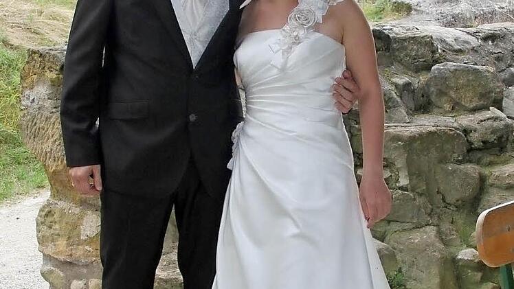 Nikole und Sebastian Goppert aus Ebensfeld kamen wegen der Hochzeitsfotos.