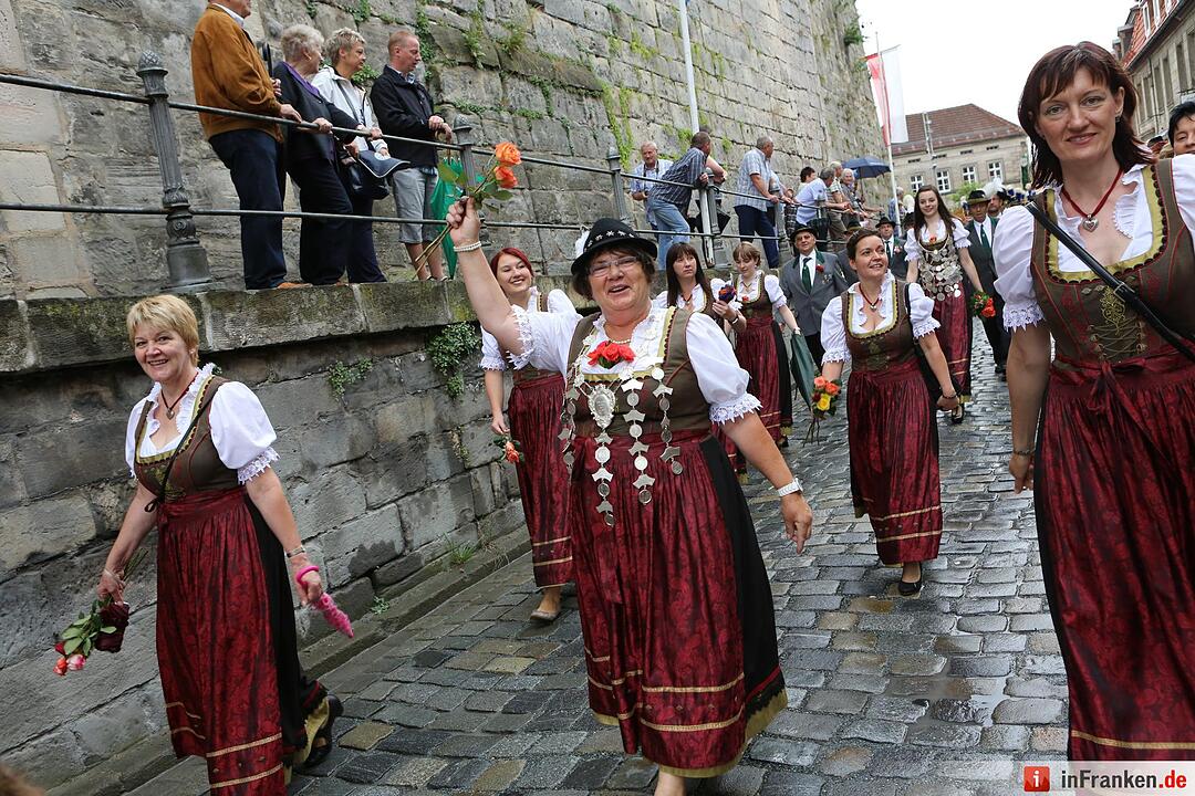 Kronacher Freischießen: Schützenauszug