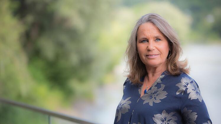 Die Portr&auml;treihe "Lebenslinien" widmet sich diesmal der Schauspielerin und Autorin Marie Theres Relin. Lange Zeit war sie immer nur die Tochter des Nachkriegsstars Maria Schell.