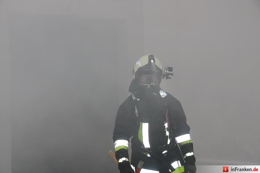 Feuerwehr Hollfeld Großübung