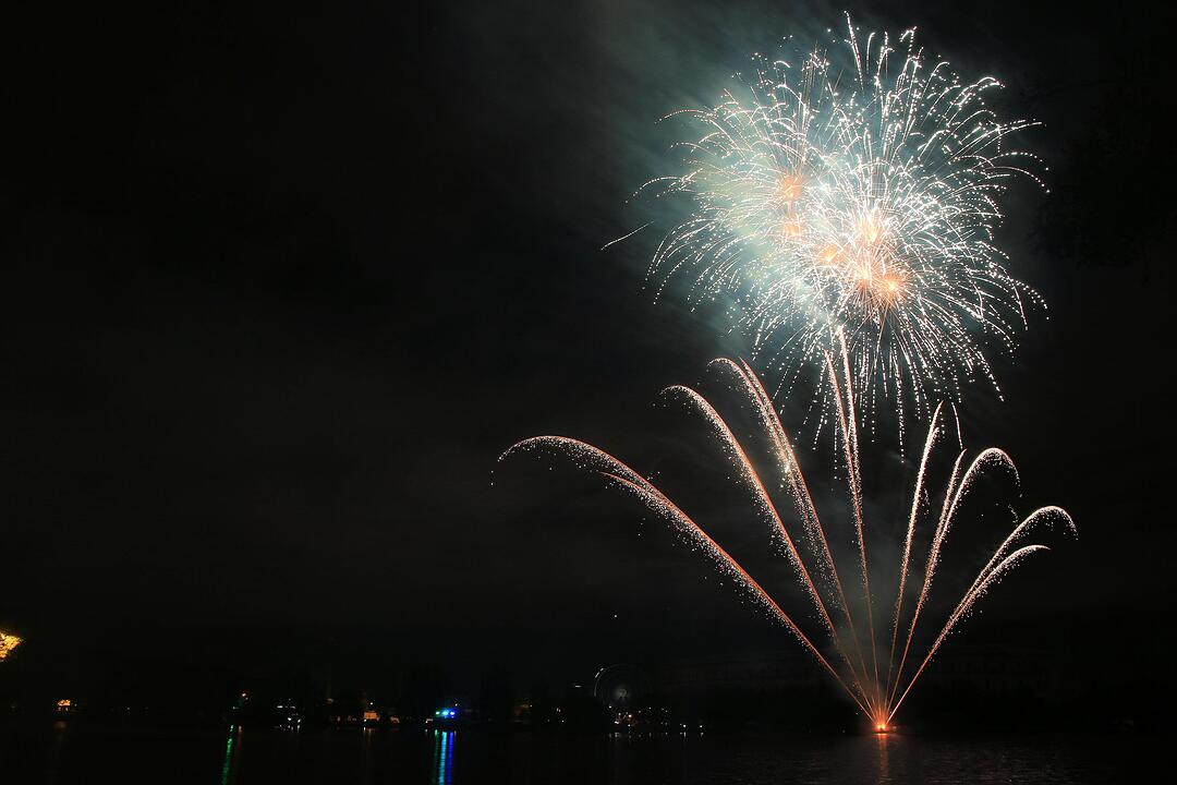Feuerwerk Volksfest Nürnberg