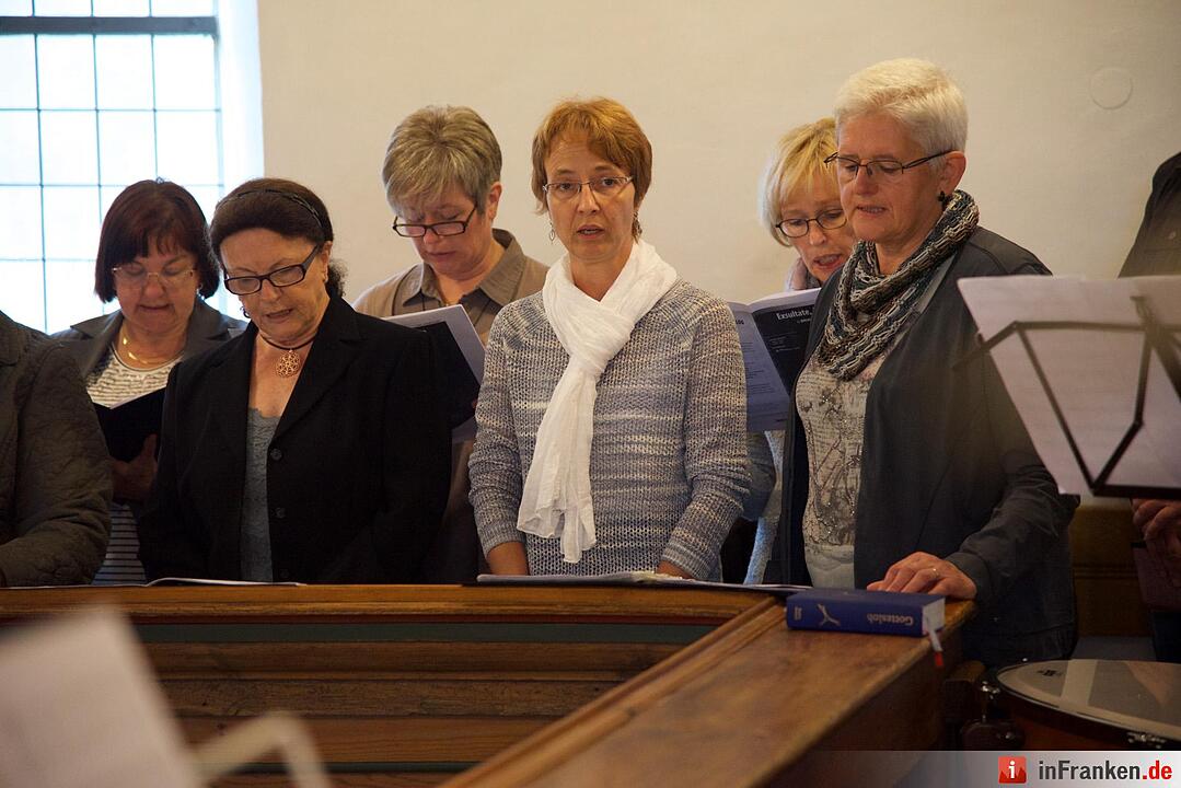 Nach einjähriger Kirchensanierung: Hannberg feiert die Wiedereröffnung der Wehrkirche der Pfarrei Geburt Mariens Hannberg