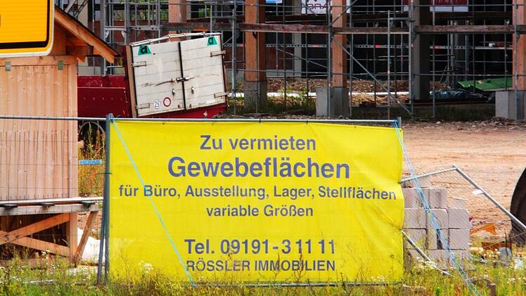 Welches Gewebe wird hier beworben? Foto: Josef Hofbauer