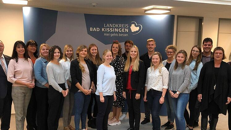 Neue Lehrkr&auml;fte im Schulamtsbezirk Bad Kissingen.  Foto: Burkhard Lamer
