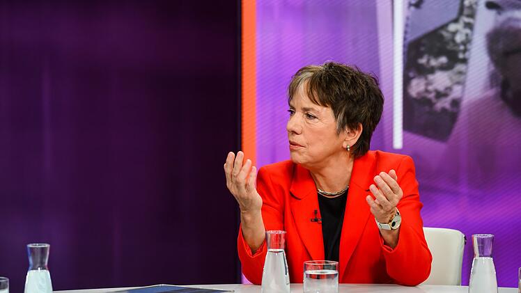 Theologin Margot K&auml;&szlig;mann forderte, dass bei den Epstein-Files die Opferperspektive in den Mittelpunkt ger&uuml;ckt werde m&uuml;sse.