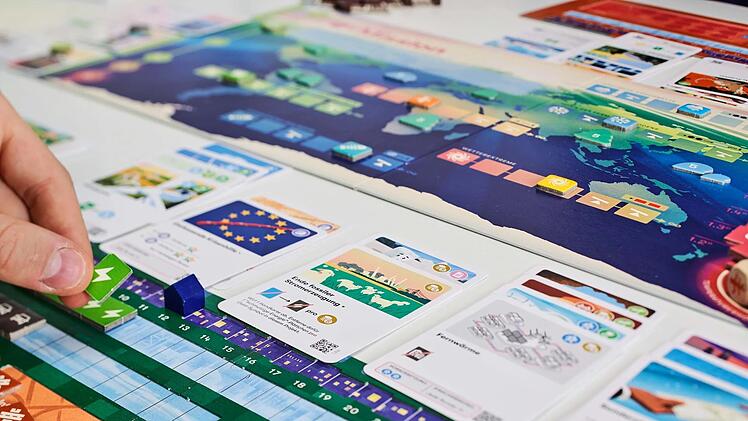 Kennerspiel des Jahres 2024: e-mission von Schmidt Spiele